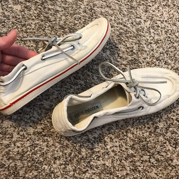 Steve Madden boat shoes - Picture 4 of 4